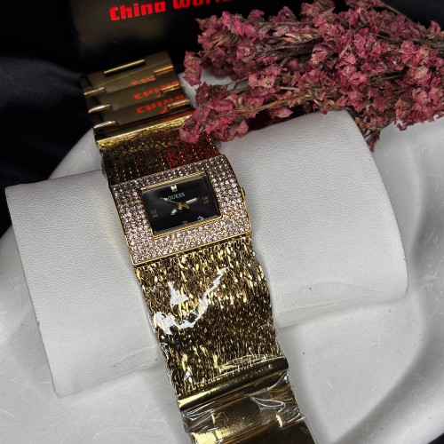 Guess Luxurious Watch
