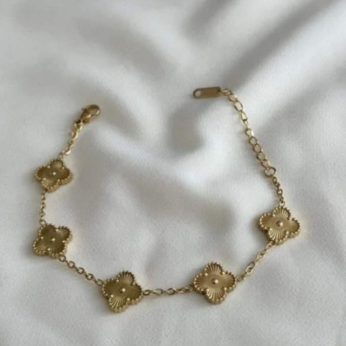 Clove Chain Bracelate