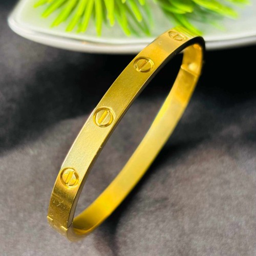 Cartier Braclate(Goldren)