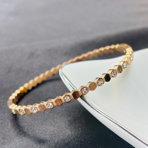 Simple Stone Braclate