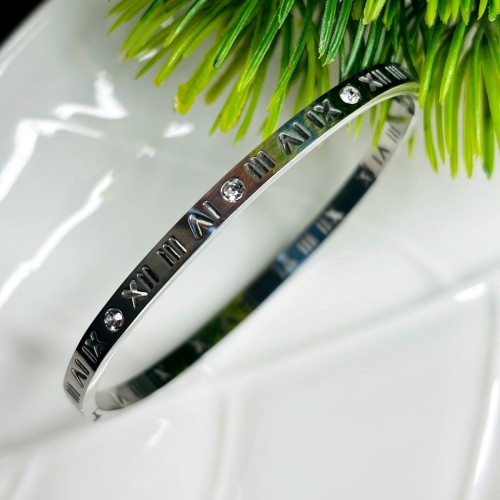 Roman Stone Braclate