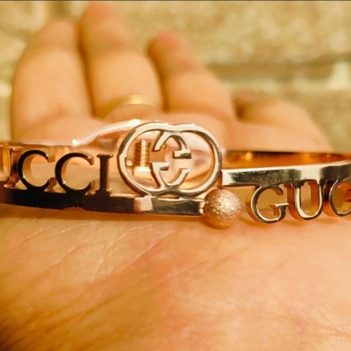 Silver Gucci Braclate