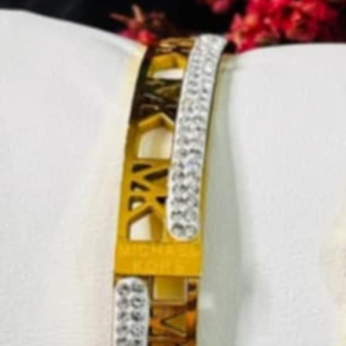 MK Stone Gold Platted Braclate