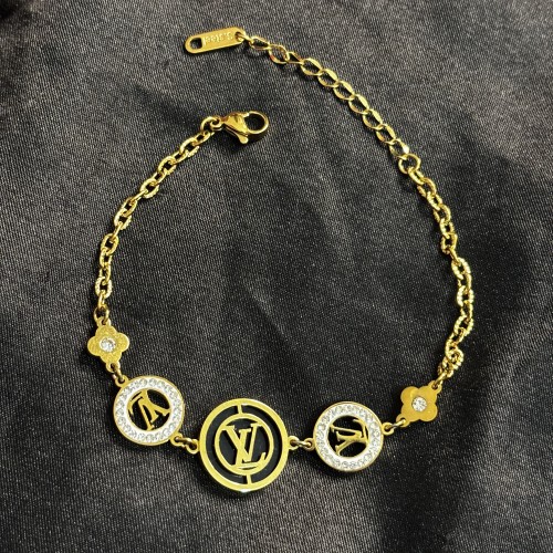 LV Circle Stone Chain Braclate