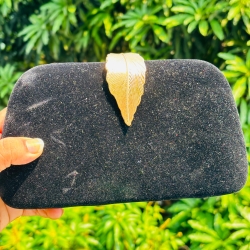 Black Leaf Clutch