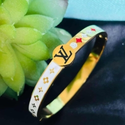 LV Red Gold Platted Braclate