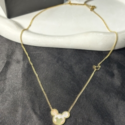 Dall Neckpiece